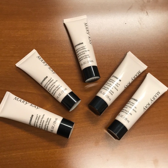 MARY KAY Timewise foundations - Picture 2 of 2